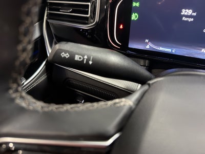 2023 Jeep Grand Wagoneer L Base