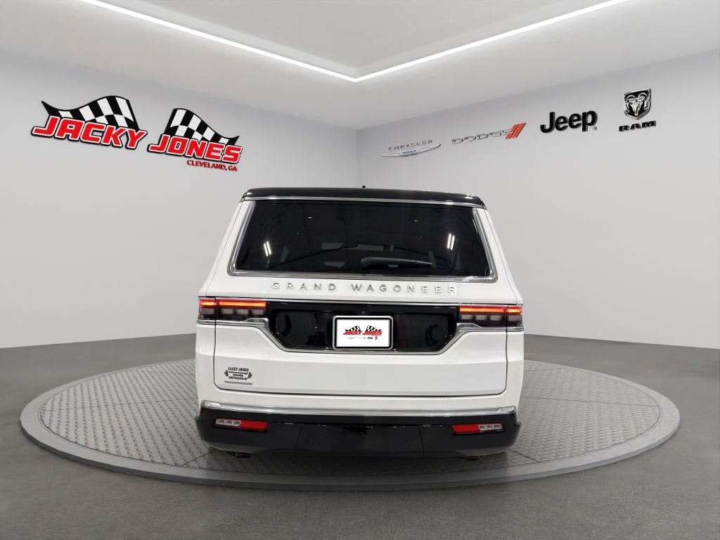 2023 Jeep Grand Wagoneer L Base