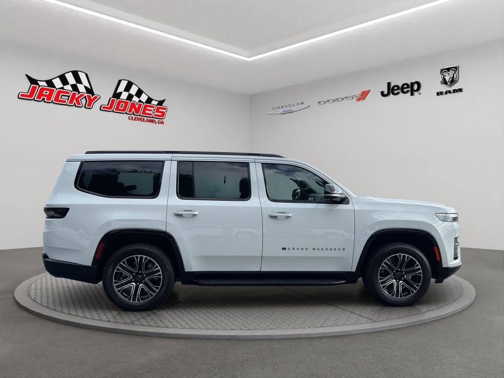 2026 Jeep Grand Wagoneer Base