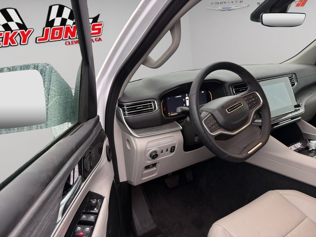 2024 Jeep Wagoneer Series II