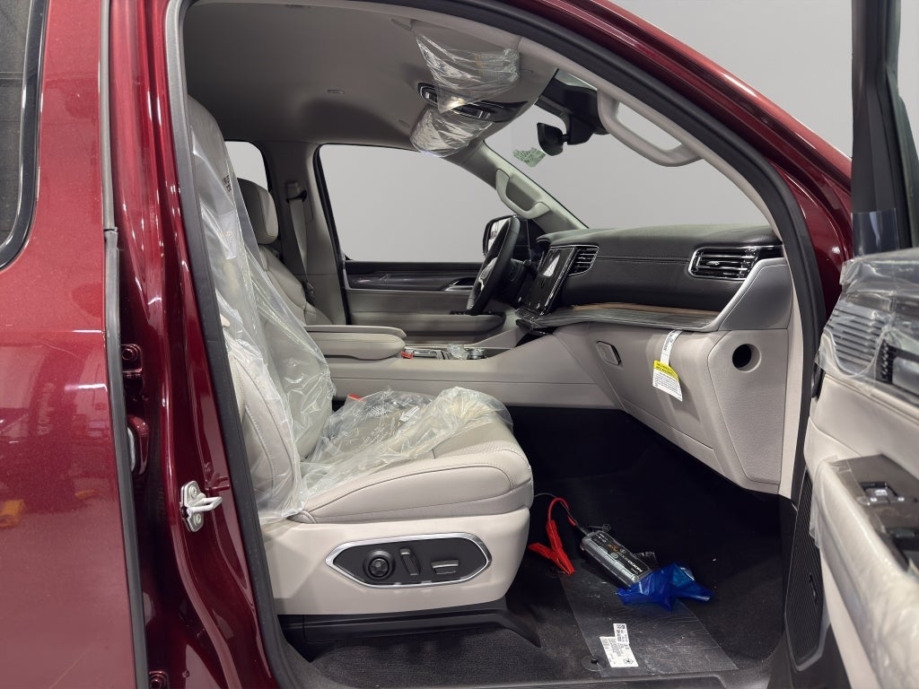 2024 Jeep Wagoneer Series II