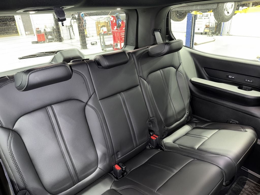2026 Jeep Grand Wagoneer Upland