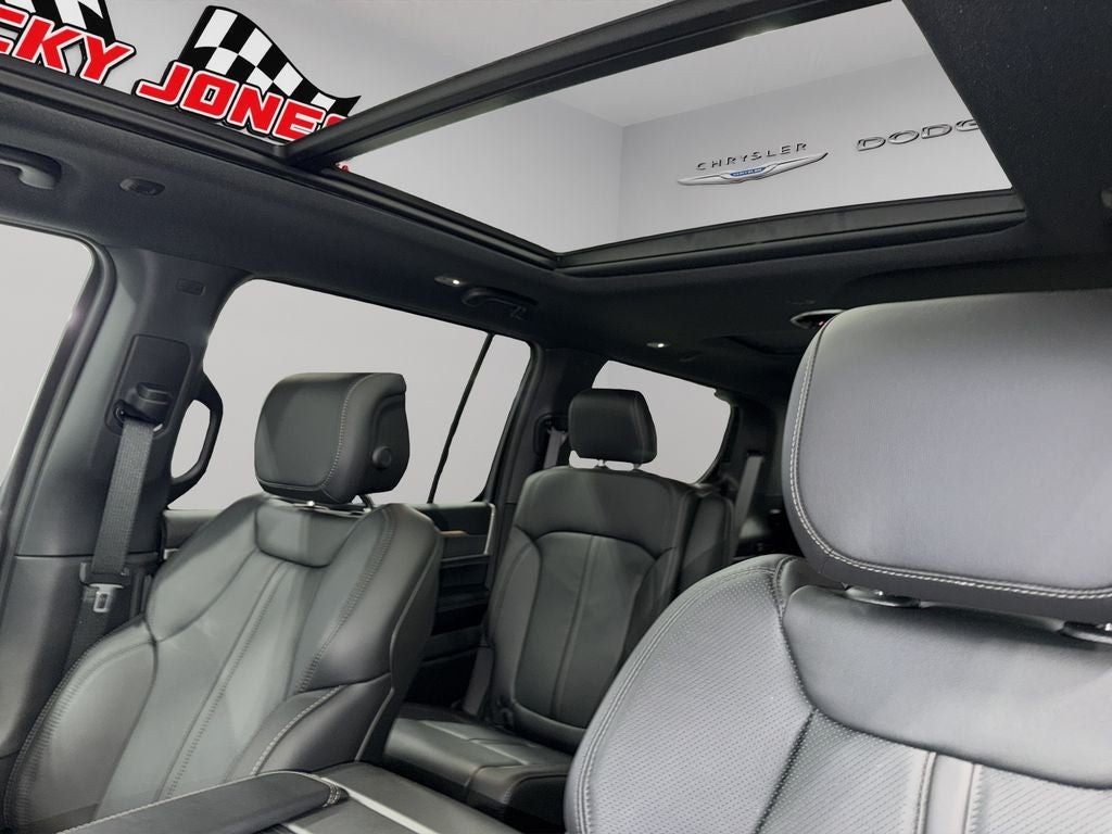 2026 Jeep Grand Wagoneer Upland