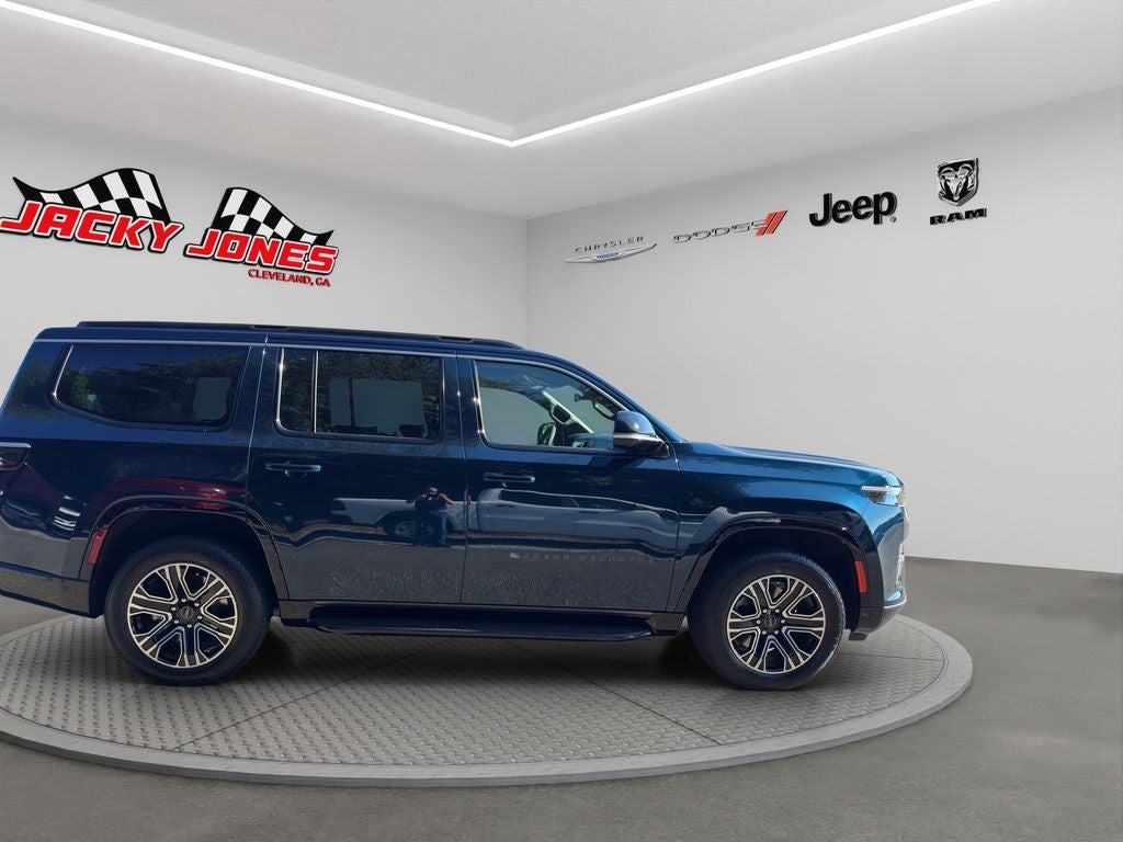 2026 Jeep Grand Wagoneer Base