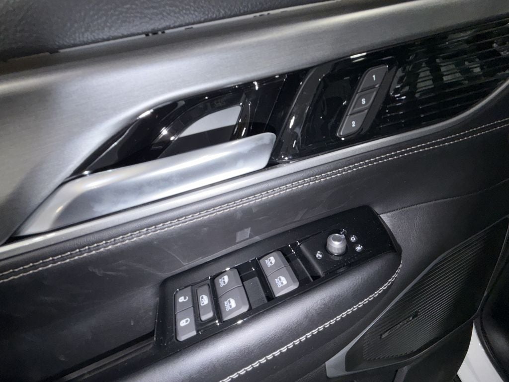 2026 Jeep Grand Wagoneer Upland