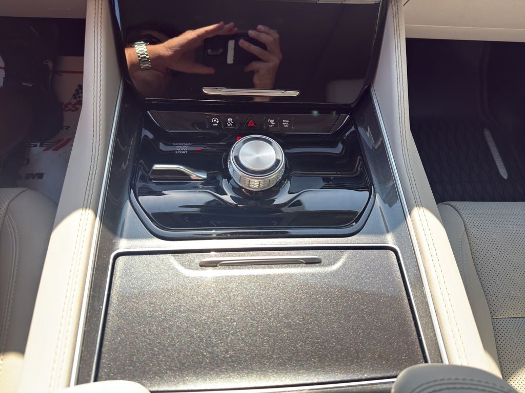 2024 Jeep Wagoneer Series I