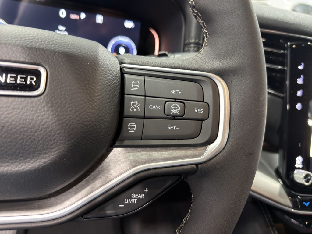 2026 Jeep Grand Wagoneer Base