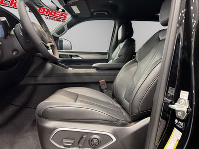 2026 Jeep Grand Wagoneer Base