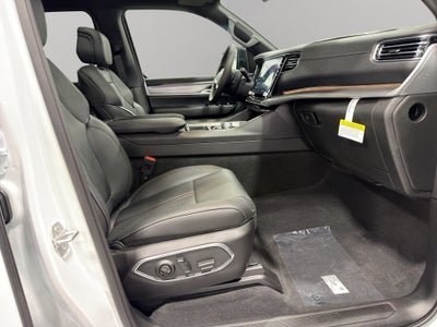 2026 Jeep Grand Wagoneer Base