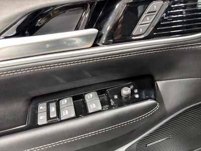 2026 Jeep Grand Wagoneer Base