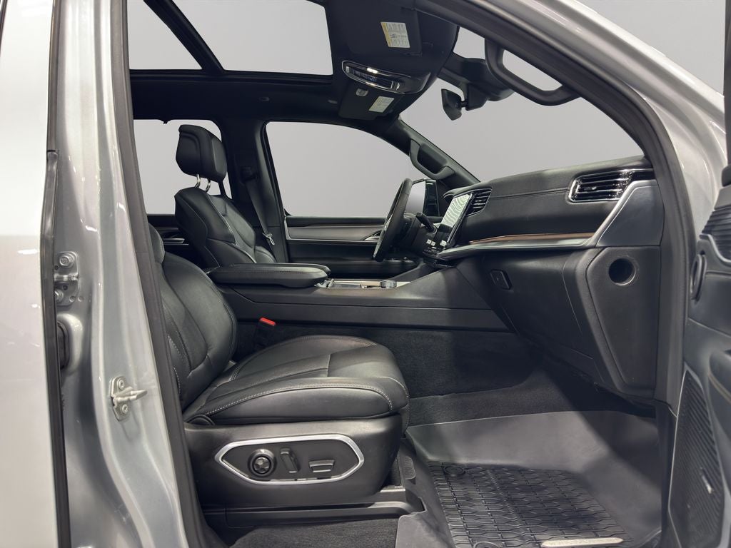 2024 Jeep Wagoneer Series II Carbide