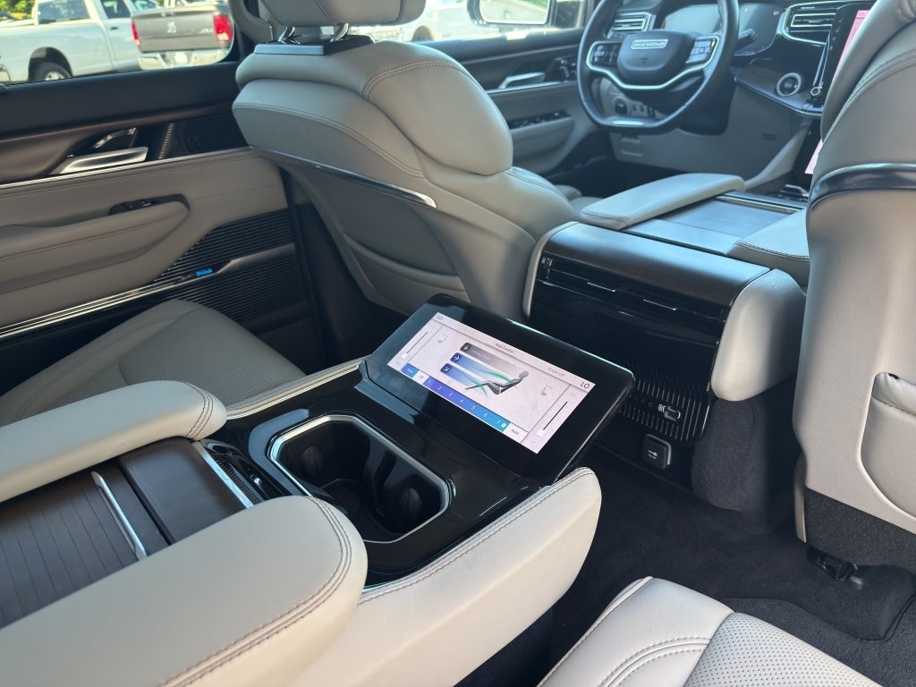 2022 Jeep Grand Wagoneer Series I