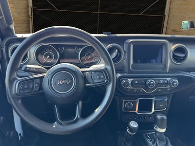 2022 Jeep Gladiator Willys Sport