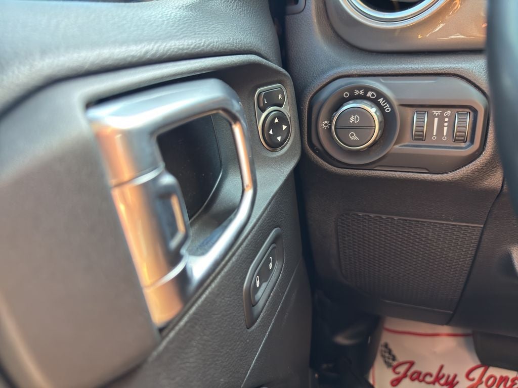 2021 Jeep Gladiator Overland