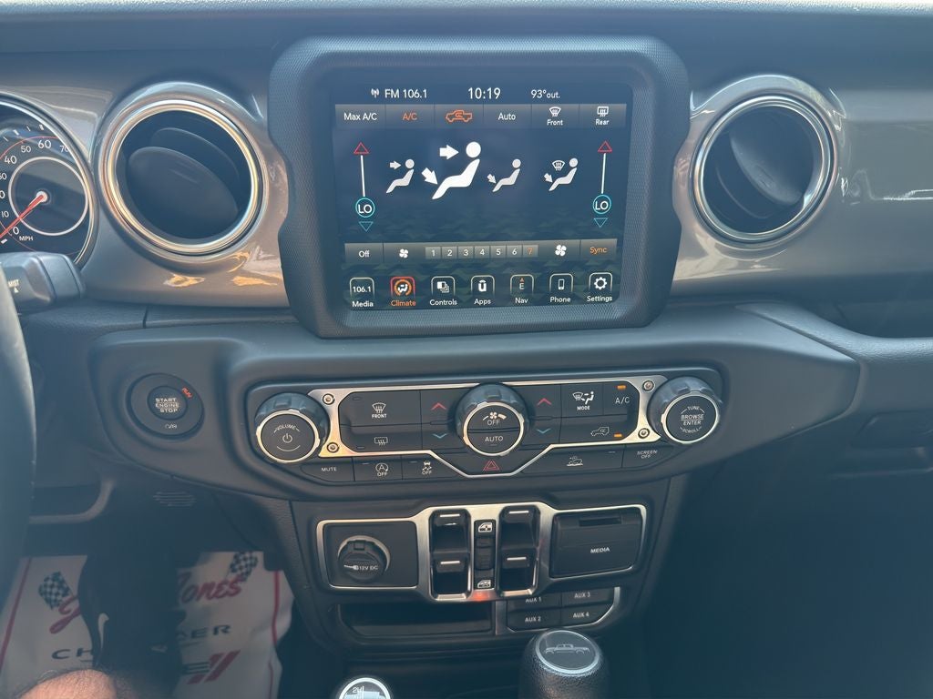 2021 Jeep Gladiator Overland