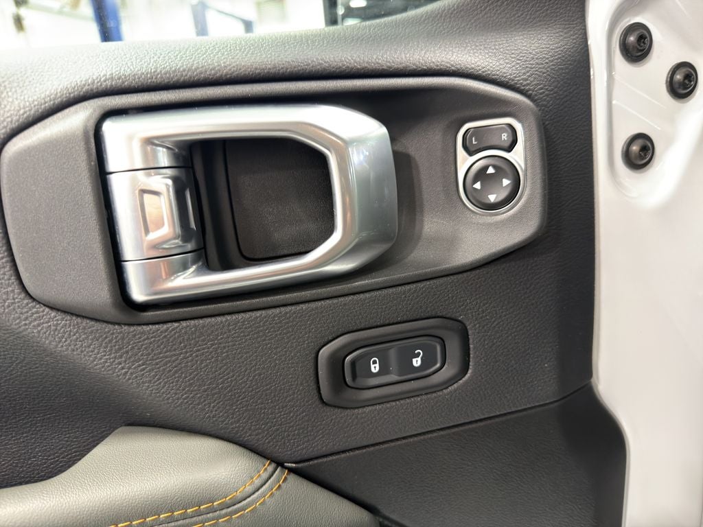 2024 Jeep Gladiator Mojave X