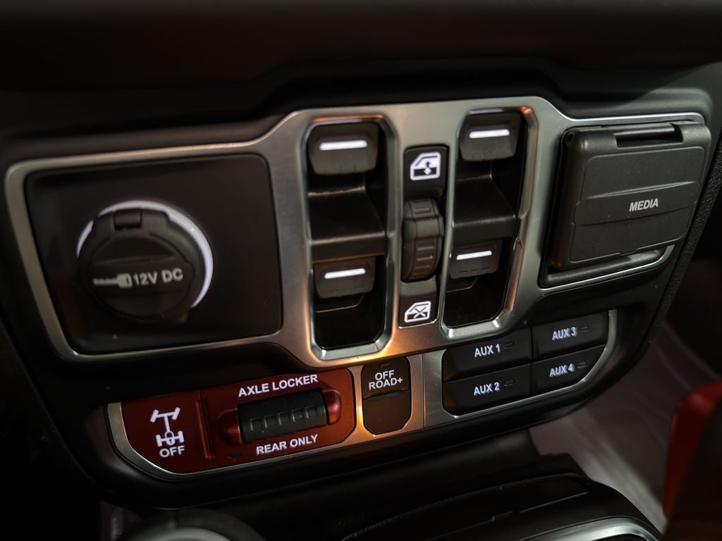 2024 Jeep Gladiator Mojave X