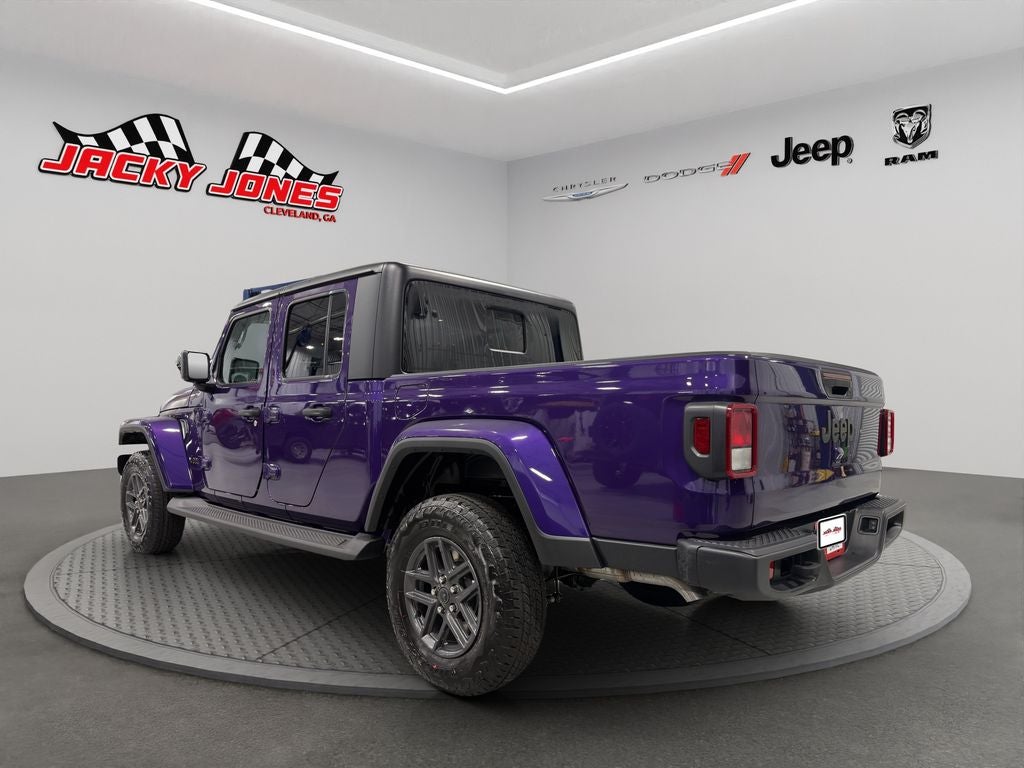 2026 Jeep Gladiator Sport S photo 4