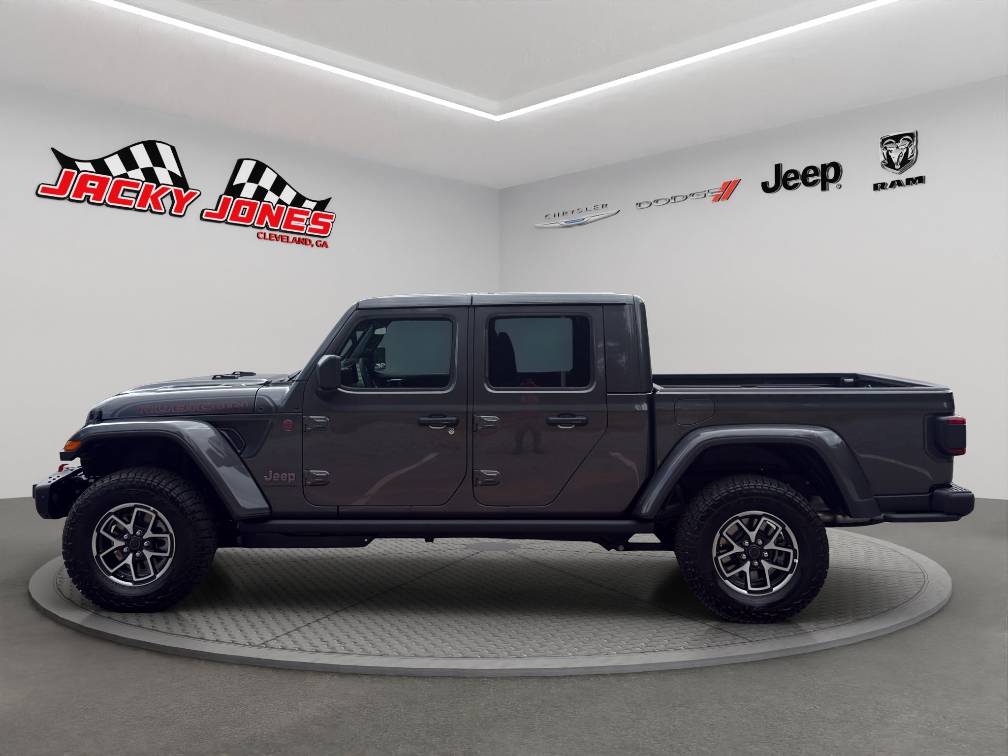 2026 Jeep Gladiator Shadow Ops