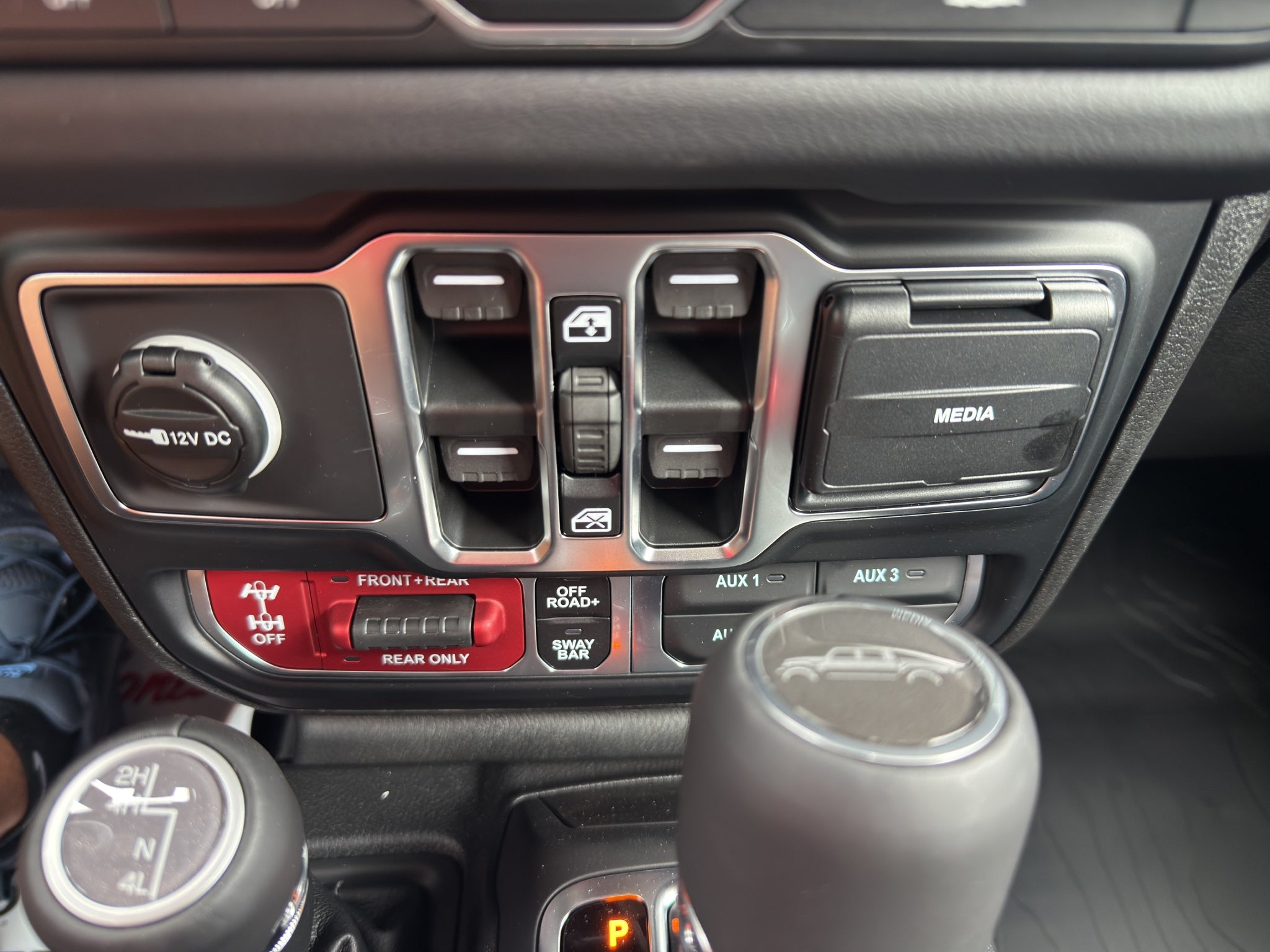 2026 Jeep Gladiator Shadow Ops