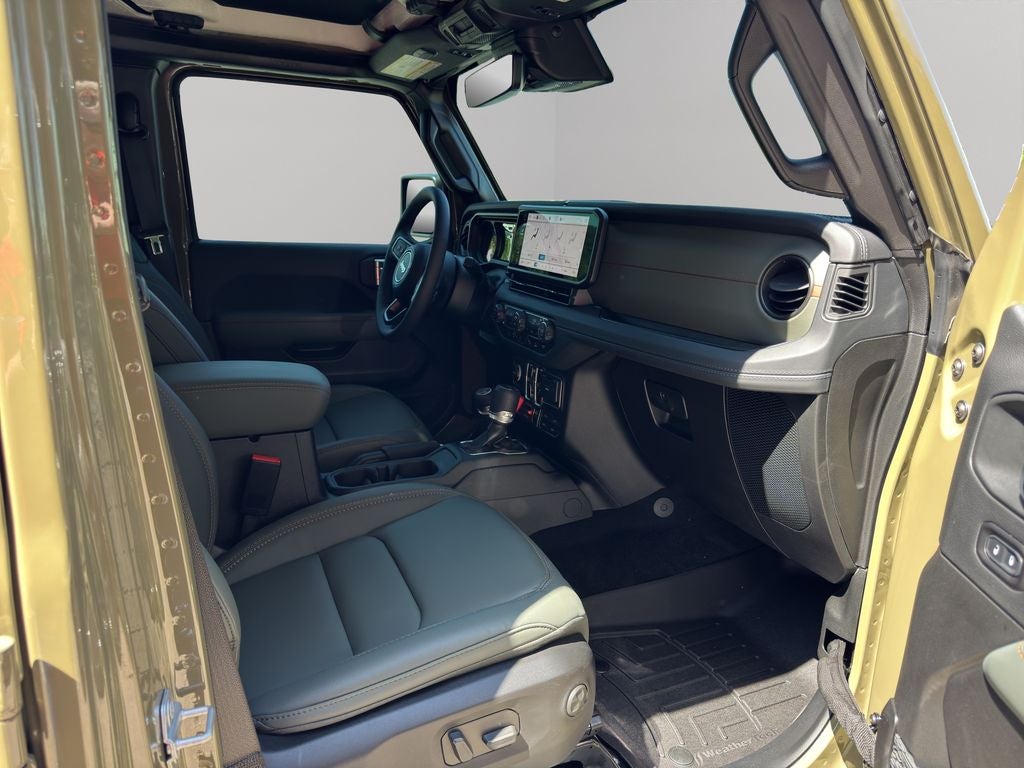 2025 Jeep Gladiator Mojave X