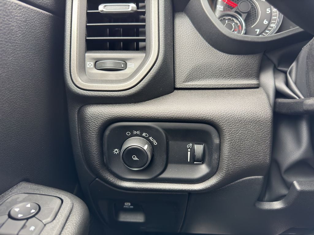 2025 RAM 1500 Tradesman