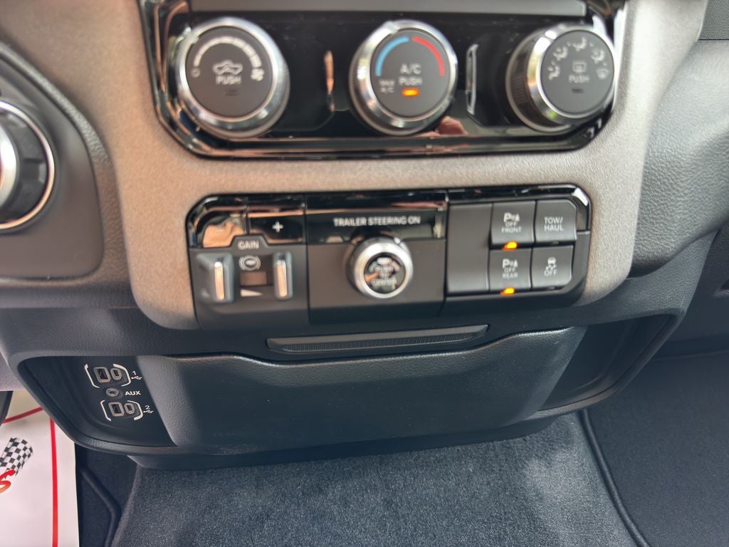 2026 RAM 1500 Express