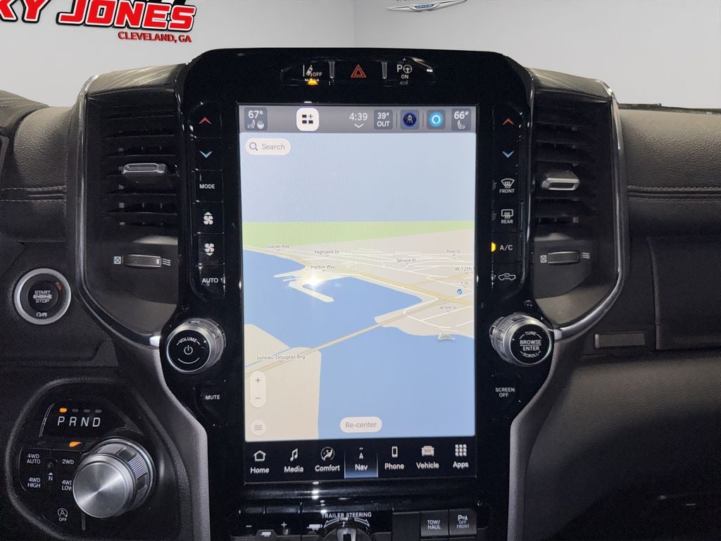 2024 RAM 1500 Laramie