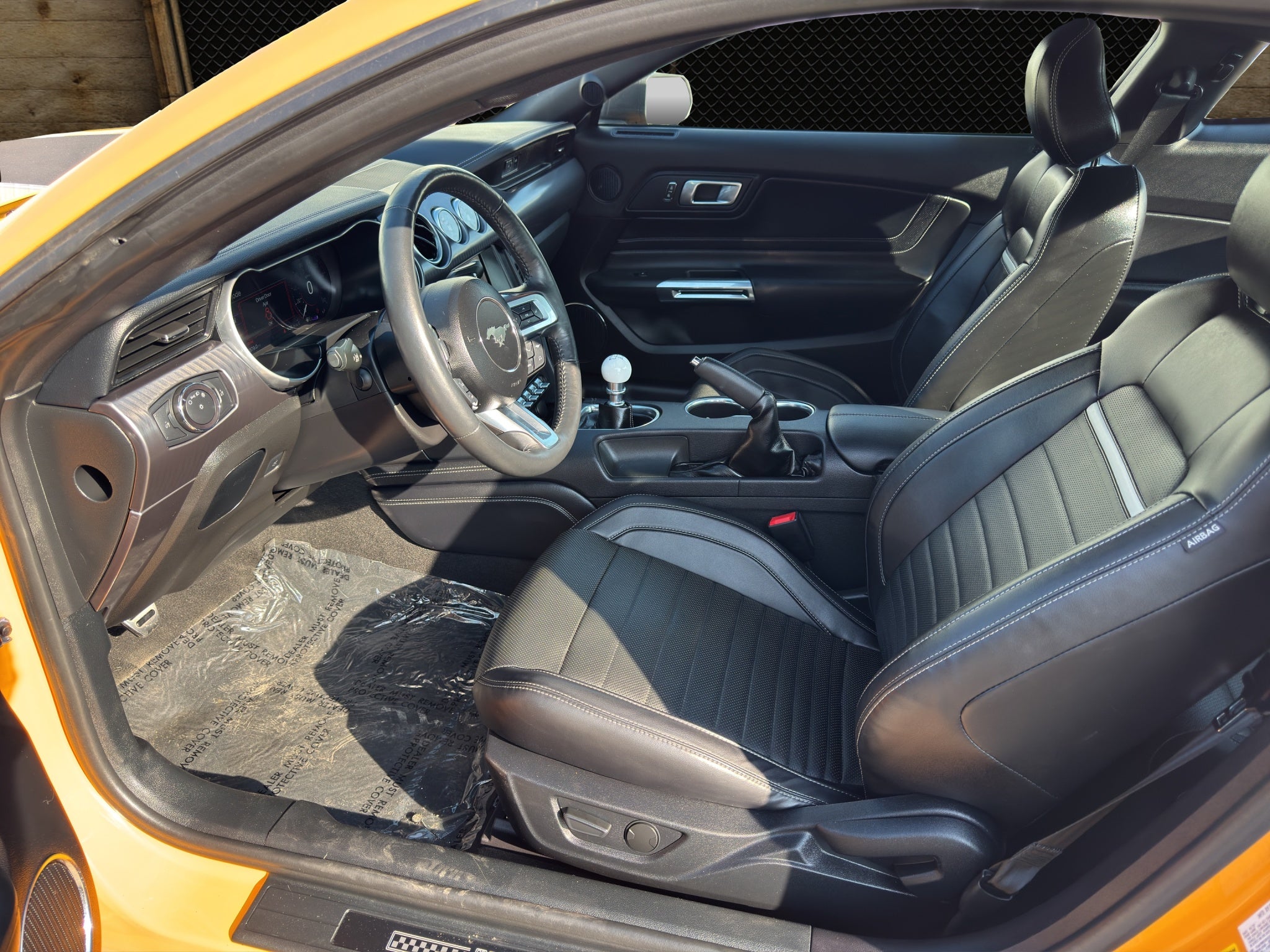2022 Ford Mustang Mach 1