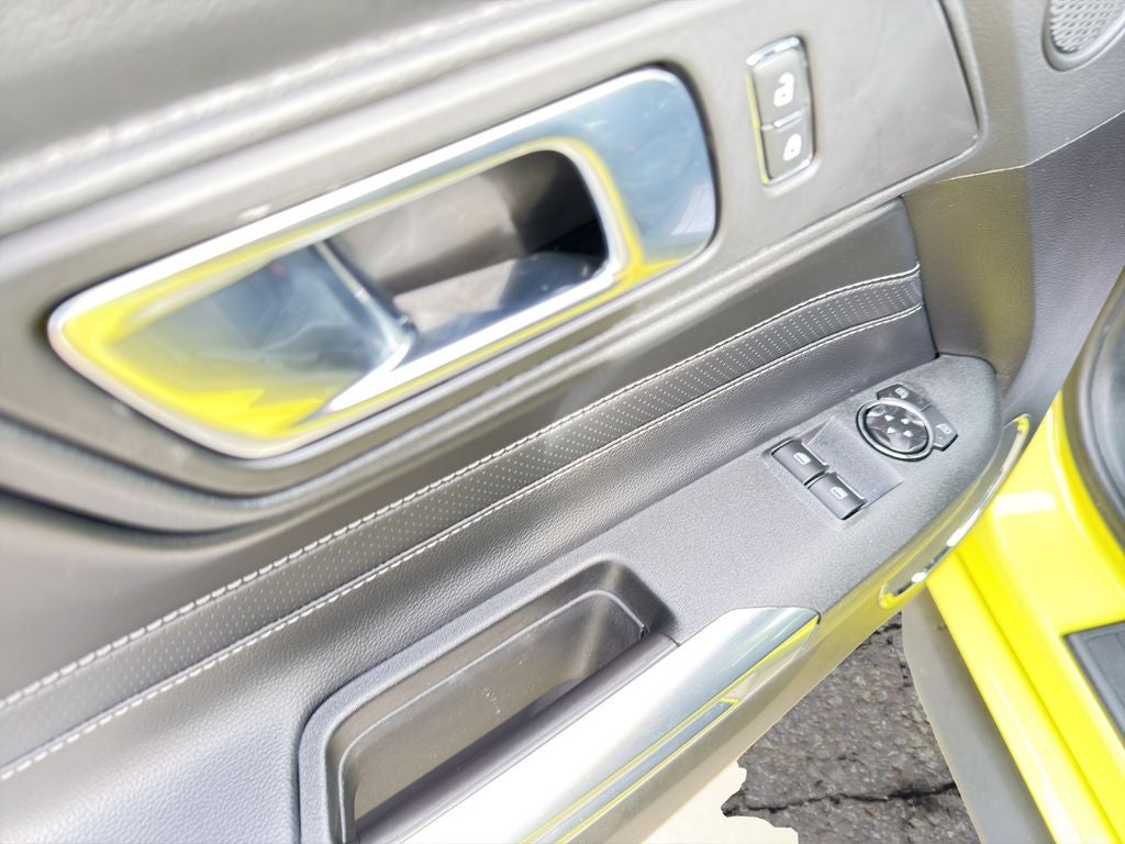 2021 Ford Mustang Mach 1