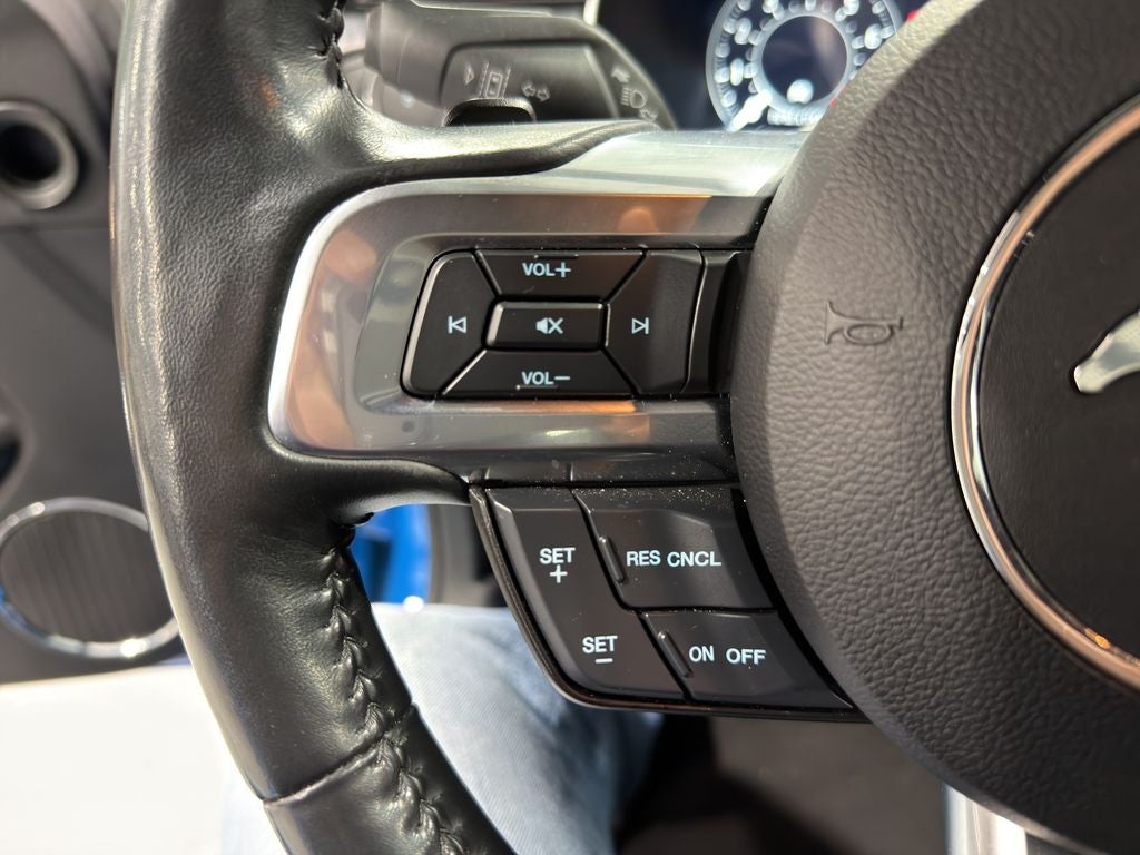 2022 Ford Mustang Mach 1