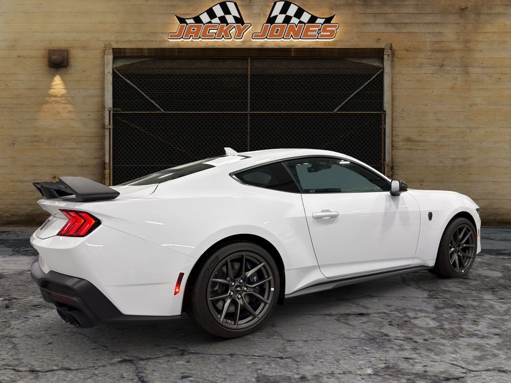 2024 Ford Mustang Dark Horse