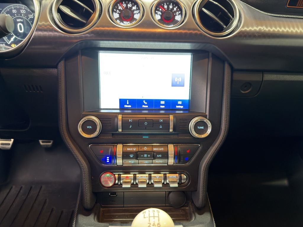 2022 Ford Mustang Mach 1