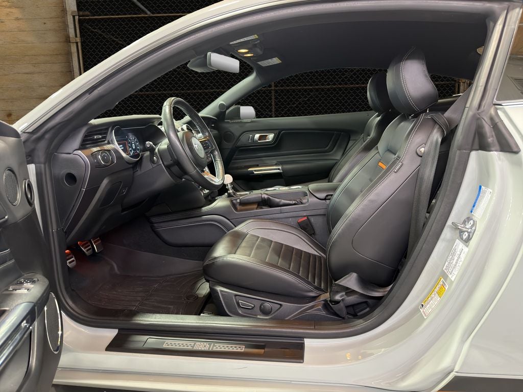 2022 Ford Mustang Mach 1