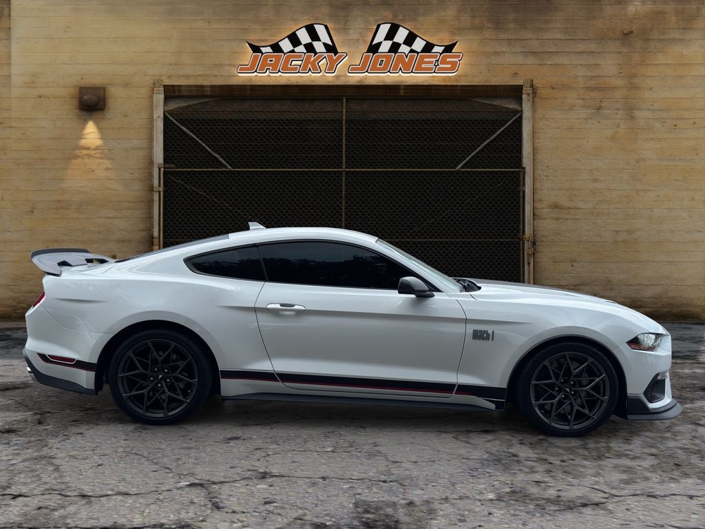 2022 Ford Mustang Mach 1