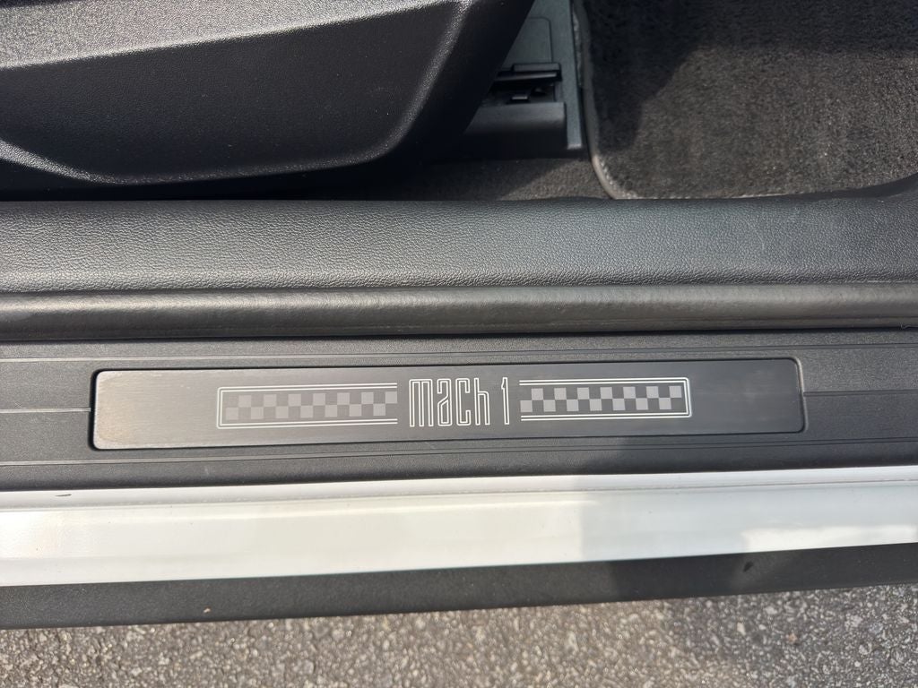 2022 Ford Mustang Mach 1
