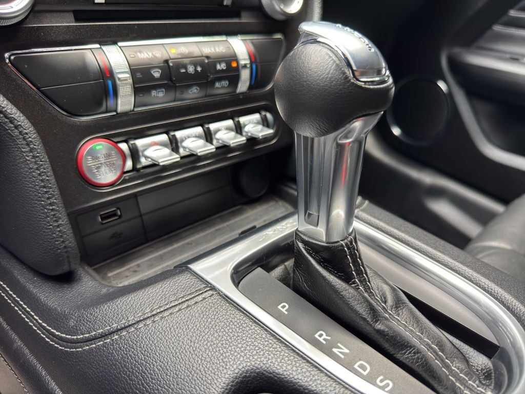 2022 Ford Mustang Mach 1