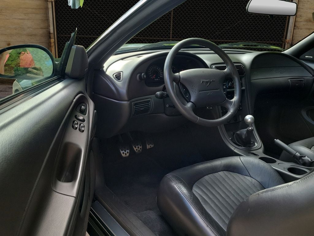2001 Ford Mustang GT Bullitt Edition