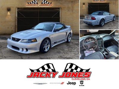2003 Ford Mustang GT Deluxe