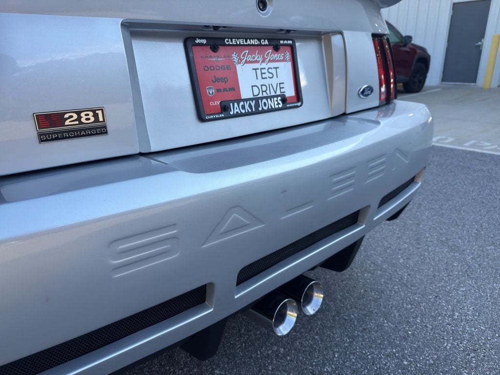 2003 Ford Mustang GT Deluxe