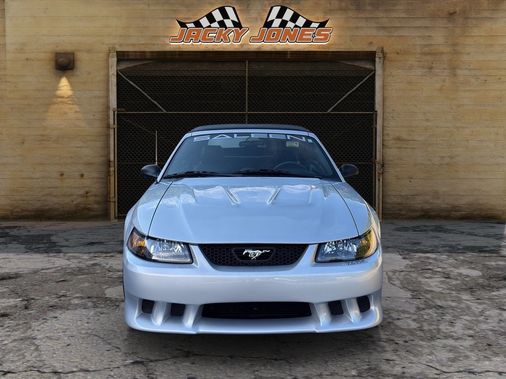 2003 Ford Mustang GT Deluxe