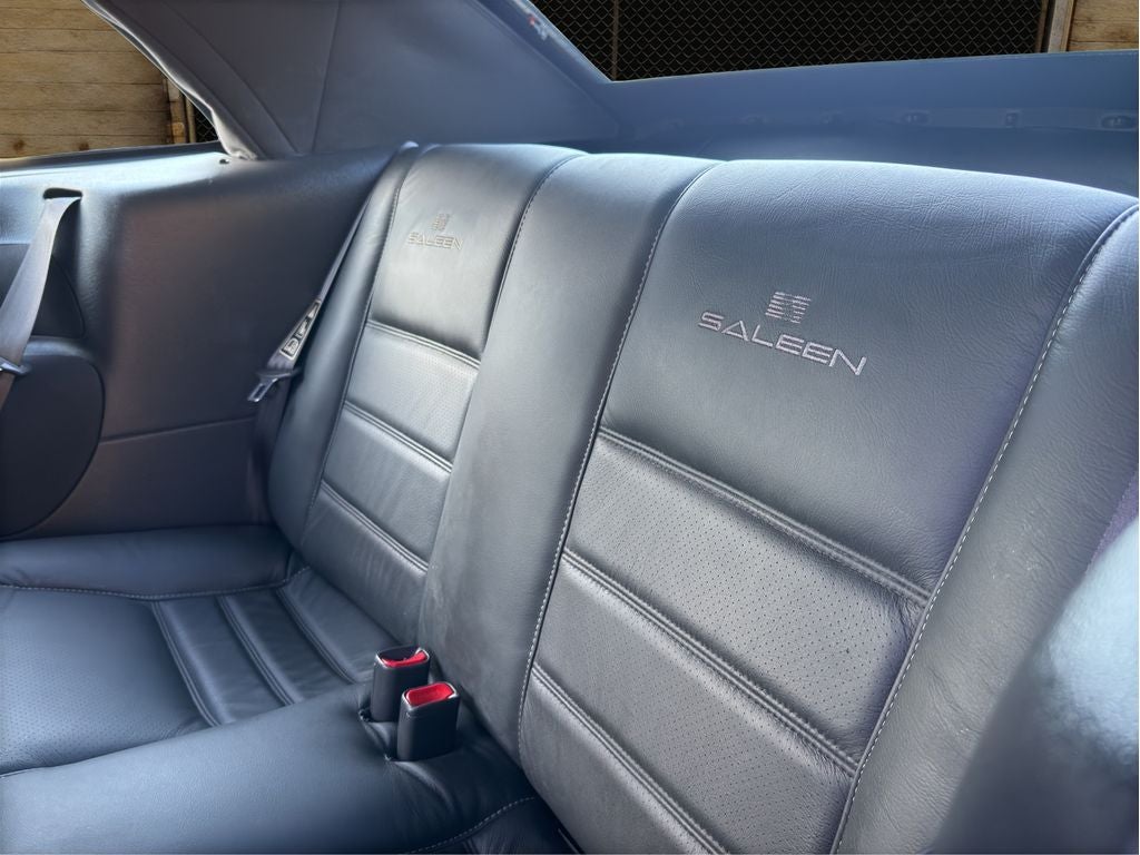 2003 Ford Mustang GT Deluxe