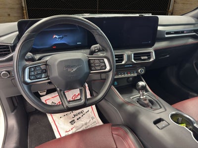 2025 Ford Mustang GT Premium