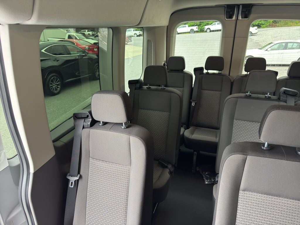 2026 Ford Transit Wagon XL