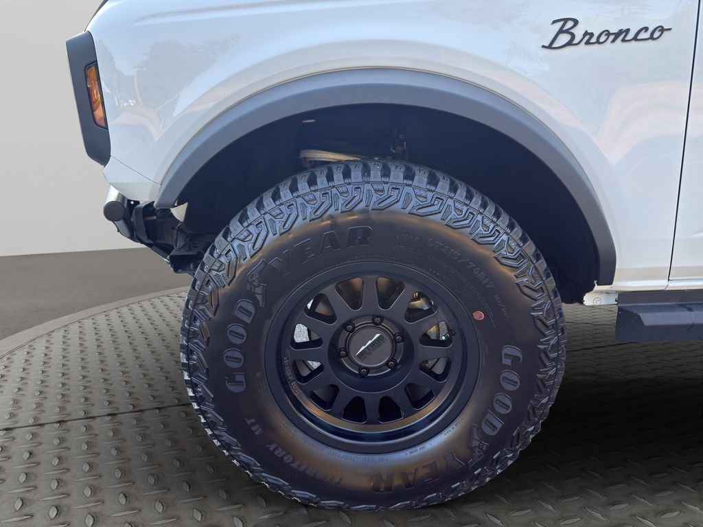 2022 Ford Bronco Base 4 Door Advanced 4x4