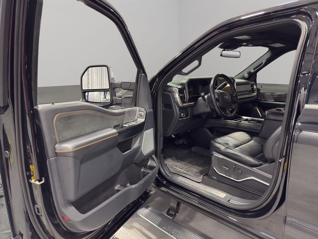 2023 Ford F-250 Platinum