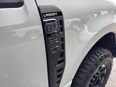 2025 Ford F-350 LARIAT