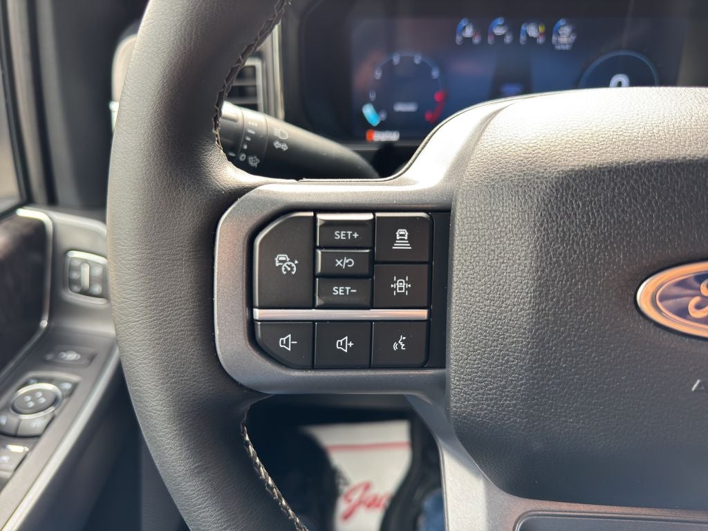 2025 Ford F-350 LARIAT