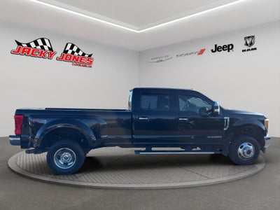 2017 Ford F-350 Lariat