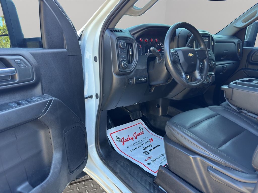 2025 Chevrolet Silverado Work Truck